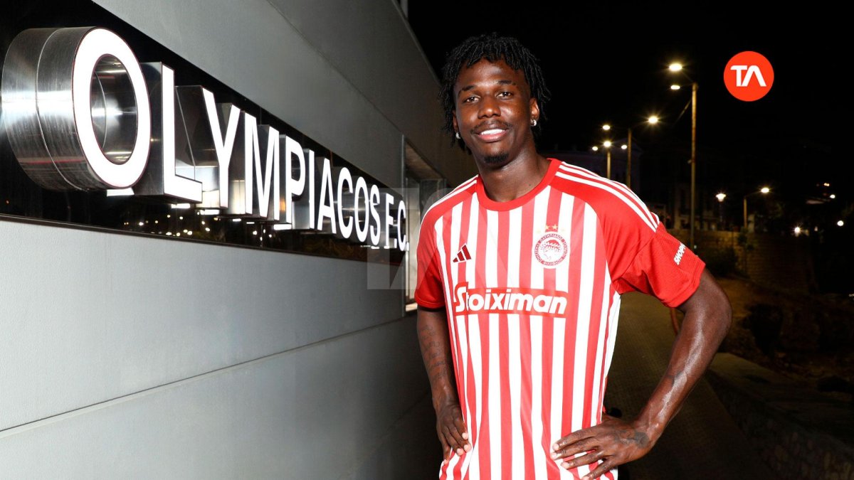 El defensor tricolor, de 23 años, aún no debuta con su club.