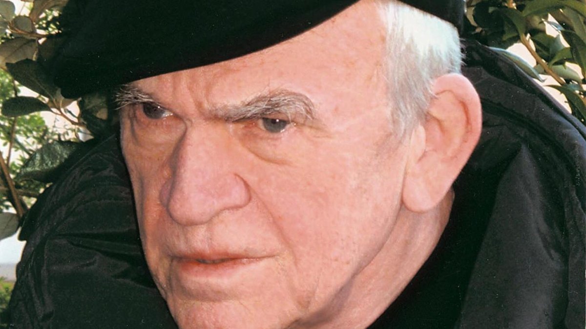 Imagen de 2005 del escritor checo Milan Kundera.