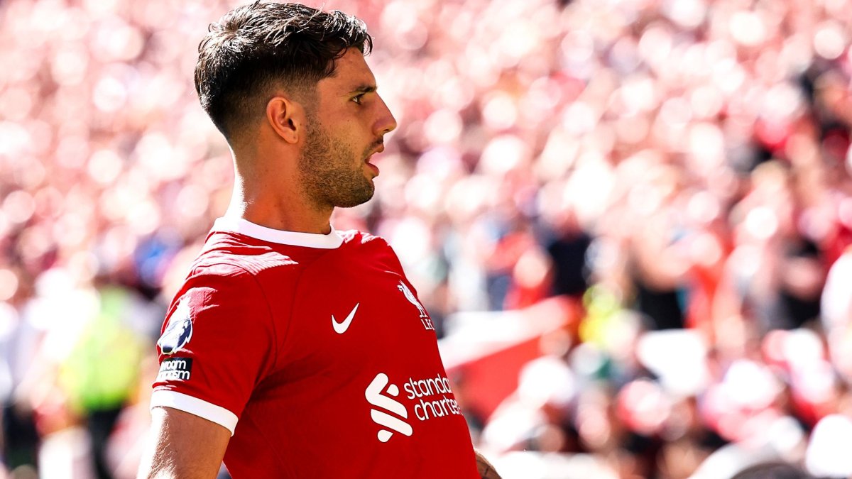 Szoboszlai anotó su primer gol con la camiseta del Liverpool.