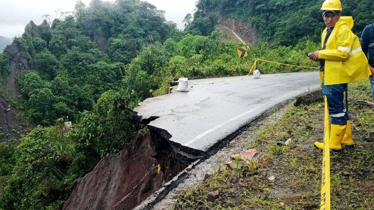En mayo pasado el puente ubicado en la vía colapsó e interrumpió la comunicación en la Amazonía.