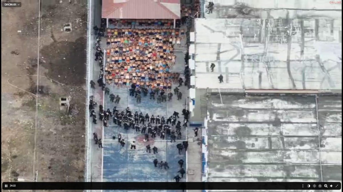 Agentes policiales y militares realizan operativo en dos cárceles