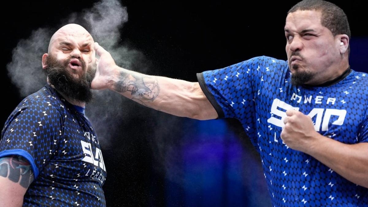 El objetivo del Power Slap es derribar a tu oponente con la bofetada más fuerte.