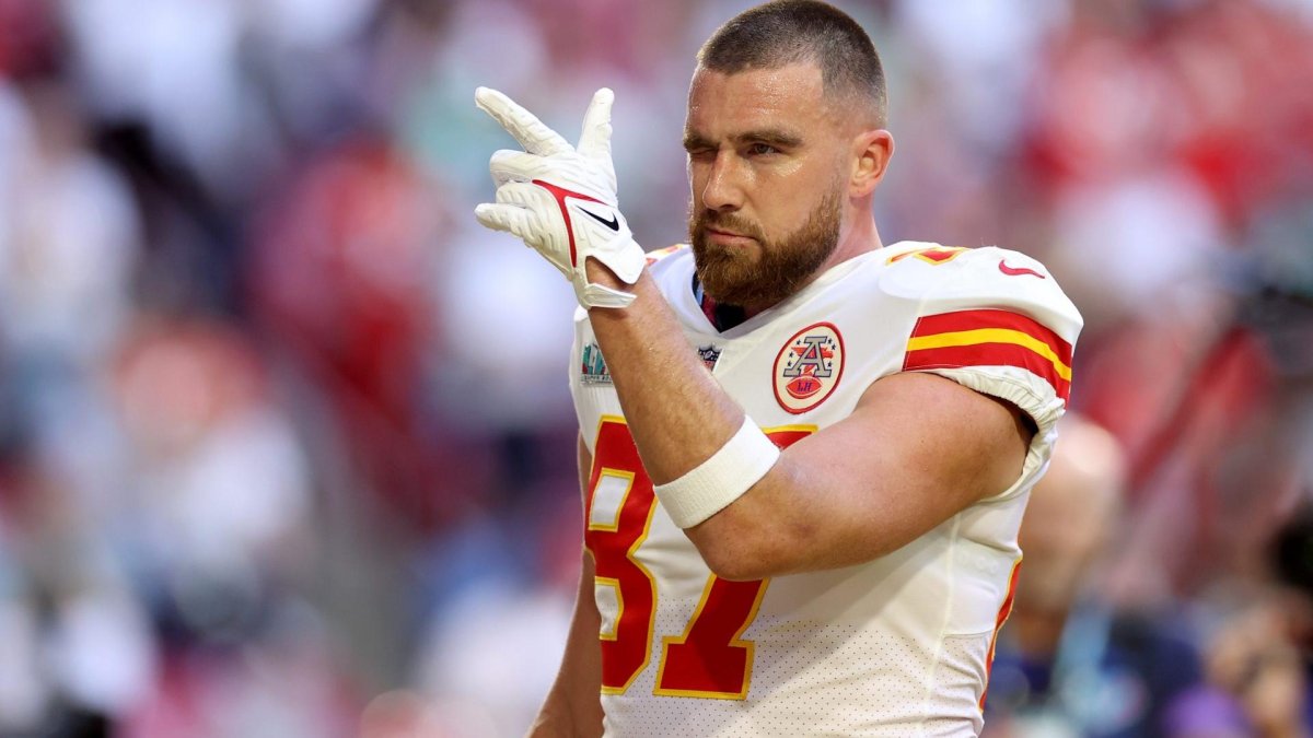 Con  35 años, Kelce tiene dos anillos ganados con los Chiefs y ocho elecciones seguidas para la Pro-Bowl entre 2015 y 2022, además de varios récords individuales.