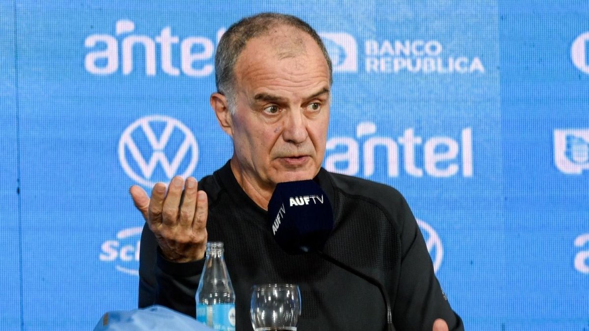 Bielsa durante rueda de prensa de este viernes 6 de octubre.