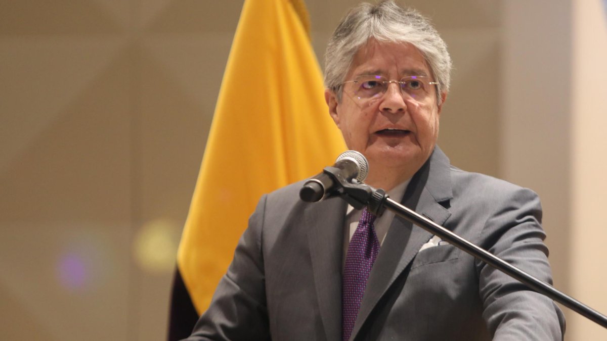 El presidente Guillermo Lasso tenía previsto ausentarse del país por nueve días.