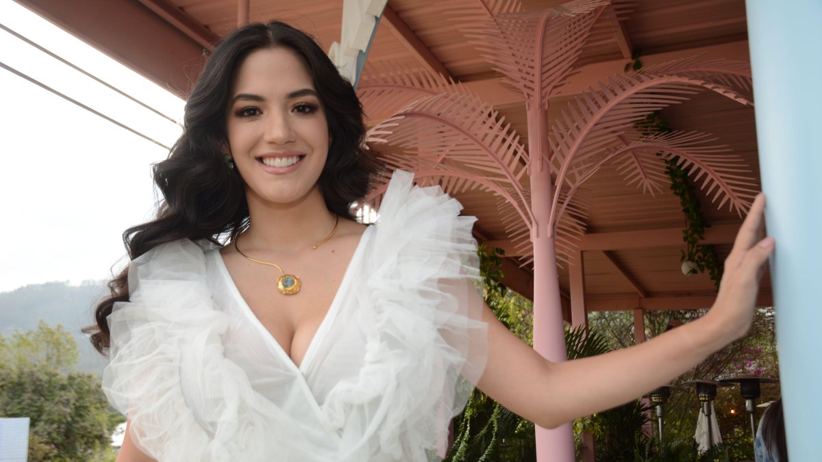 Hace un año dejó Manta para radicarse en Quito, tras aceptar la propuesta de Ecuavisa. Afirma que adaptarse a la capital no ha sido fácil.