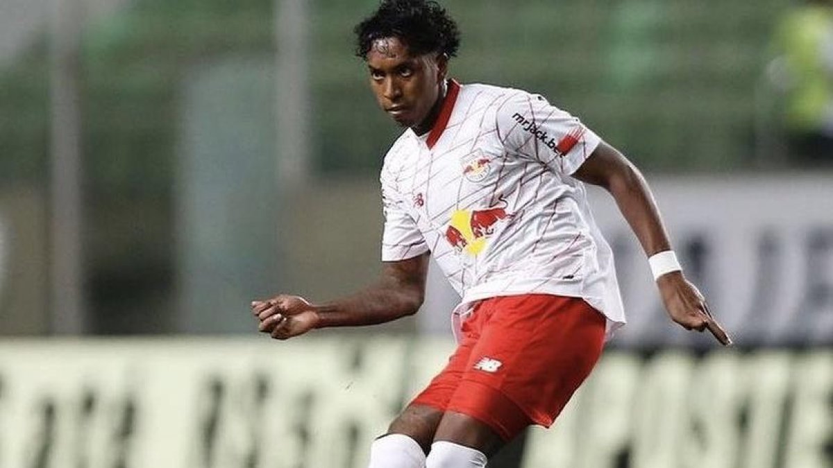 Leo Realpe juega en el Bragantino.