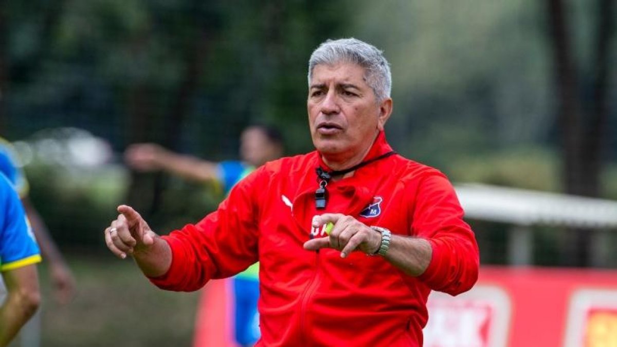 Octavio Zambrano dirigió al FAS de El Salvador hasta abril pasado.