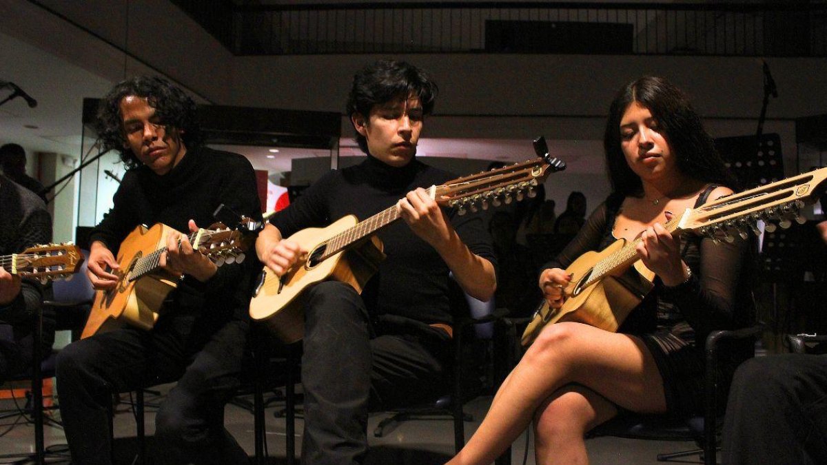 Exposición Sonósfera en el Museo de la Casa de la Cultura.