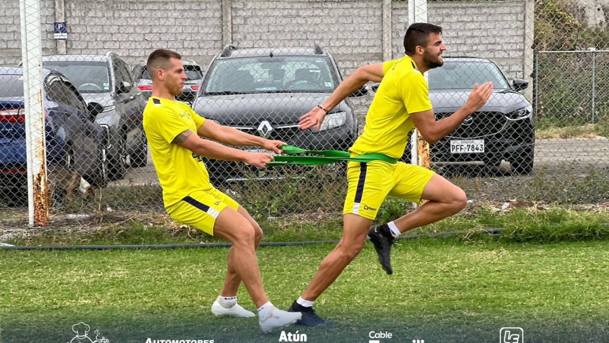 De ganar, Delfín igualaría a Barcelona con 19 puntos.