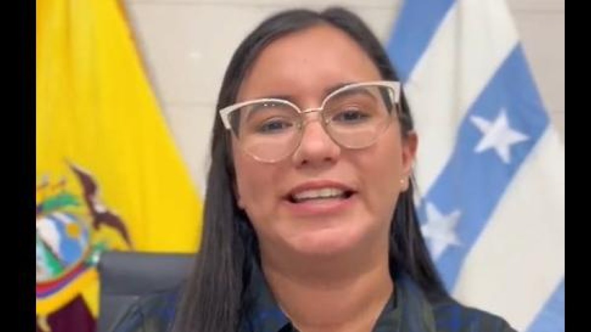 Audiovisual. La vicealcaldesa de Guayaquil difundió su mensaje en un video.