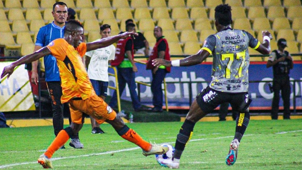 Libertad cayó 1-0 ante Barcelona en la fecha anterior.