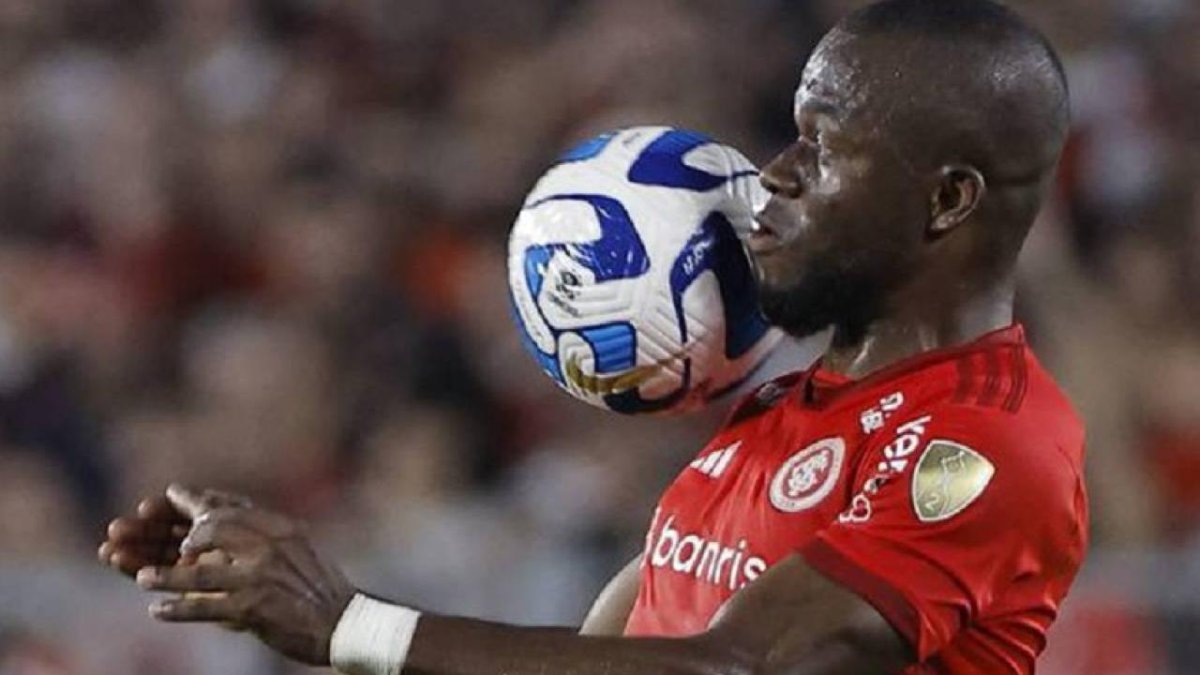 Valencia ya suma 5 goles en el Brasileirao.