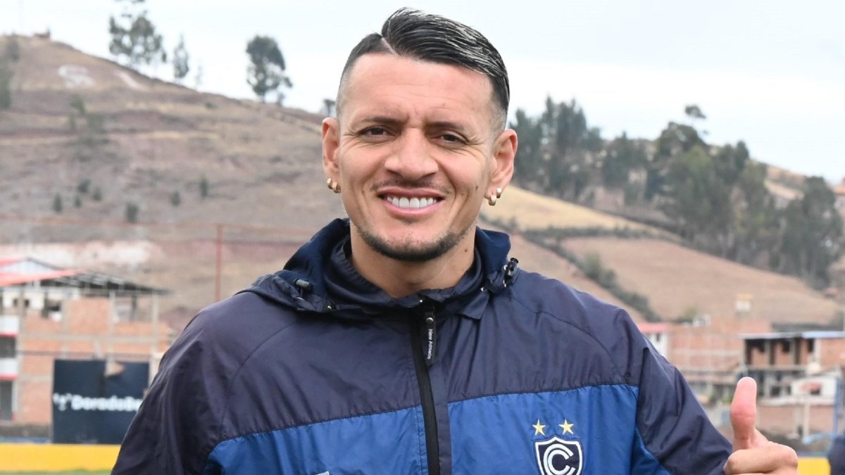 Carlos Garcés delantero del Cienciano que tuvo una buena producción de goles en el 2023.