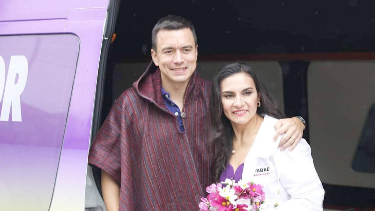 Daniel Noboa y Verónica Abad durante la campaña electoral de las elecciones anticipadas.