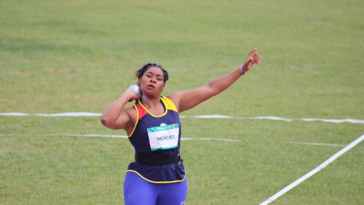 Poleth Méndes cuando ganó oro en impulso de bala e impuso récord Parapanamericano.