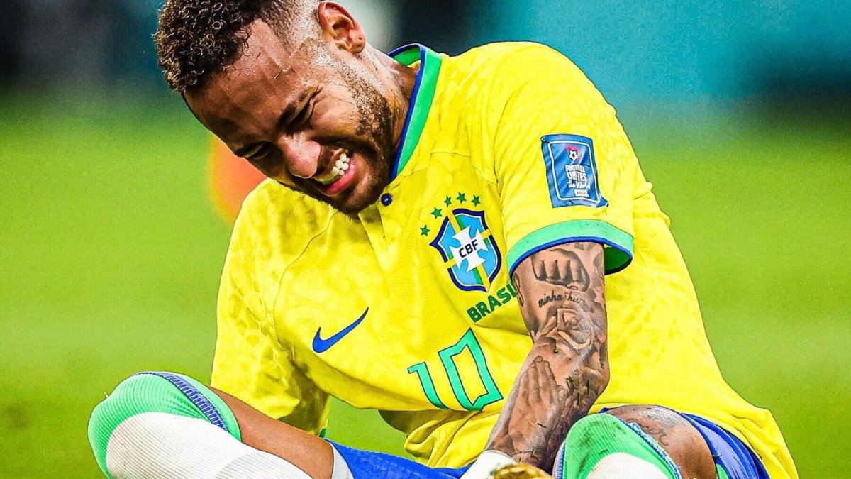 Neymar estuvo ya alejado más de dos años de la selección de Brasil por lesiones continuas.