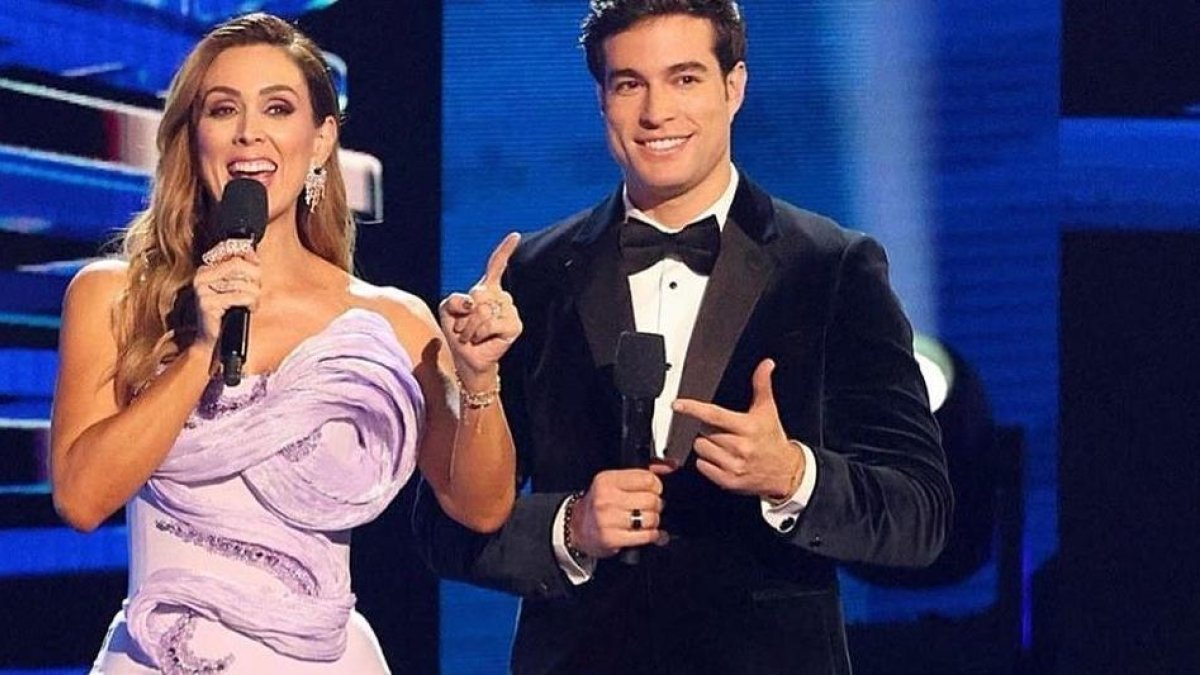 Danilo con Jacqueline Bracamontes.