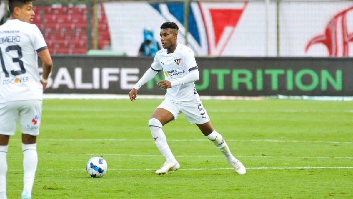 Óscar Zambrano es una de las jóvenes revelaciones de Liga de Quito