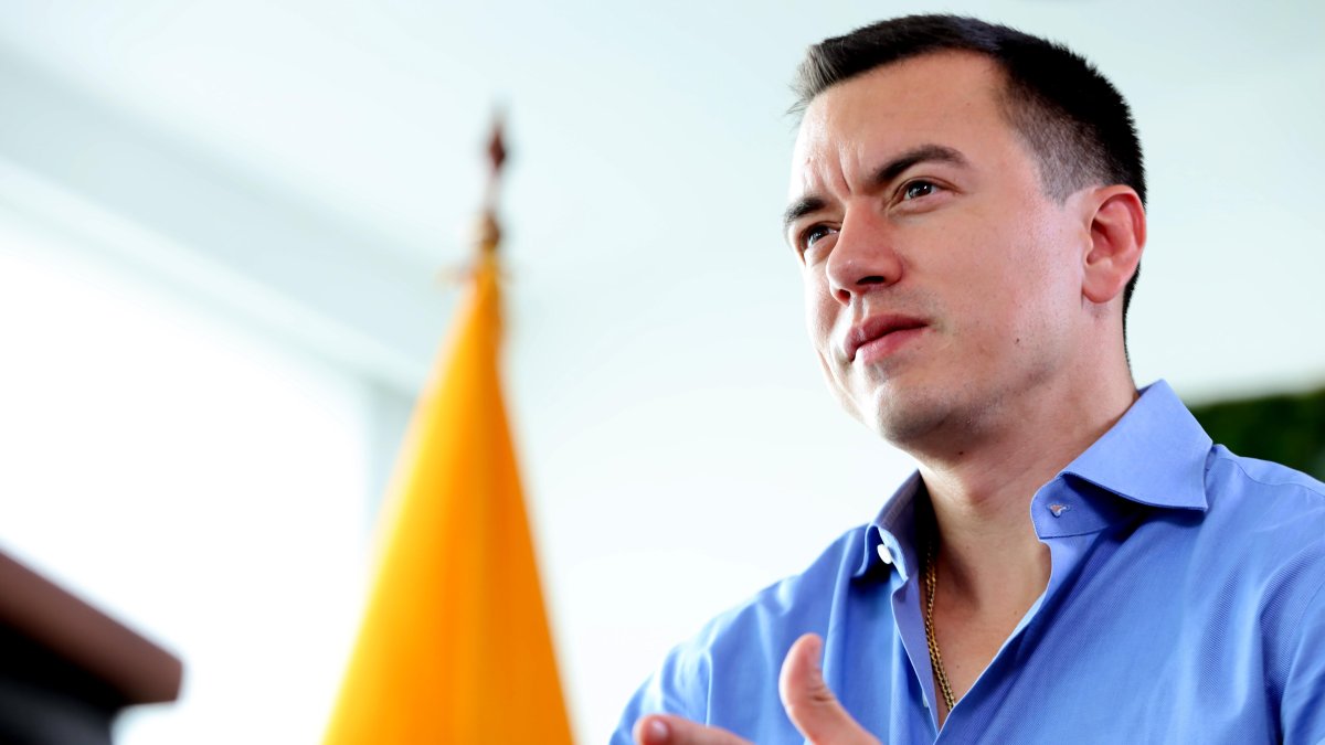 Constitucionalistas dicen que el veto parcial del presidente Daniel Noboa tiene vicios de inconstitucionalidad por incluir el alza del IVA.