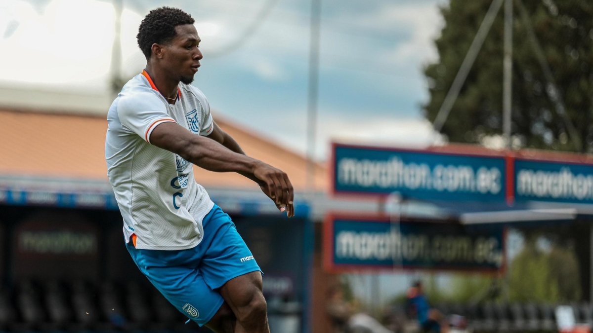 Justin Cuero estará en la delantera de Ecuador ante Colombia.