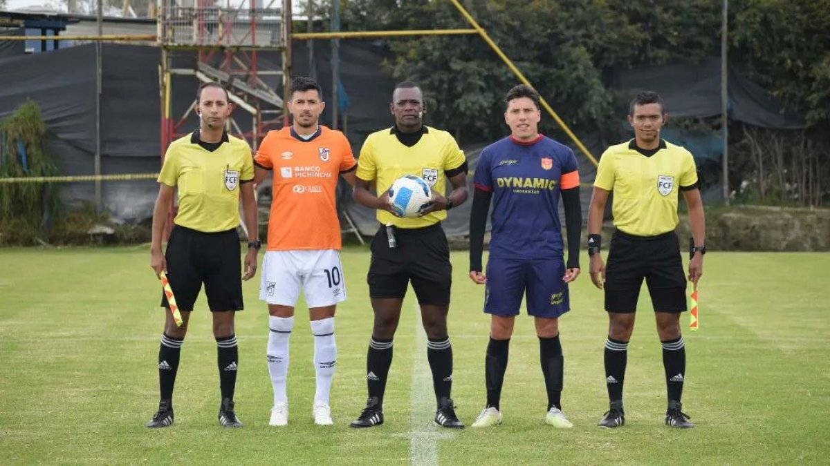 Universidad Católica en la gira de partidos amistosos en Colombia