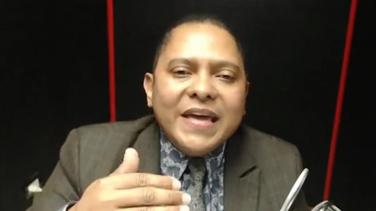 Funcionario. El juez Roberto Napoleón Angulo Lugo, de la Unidad Judicial Civil con sede en el cantón Guayaquil.