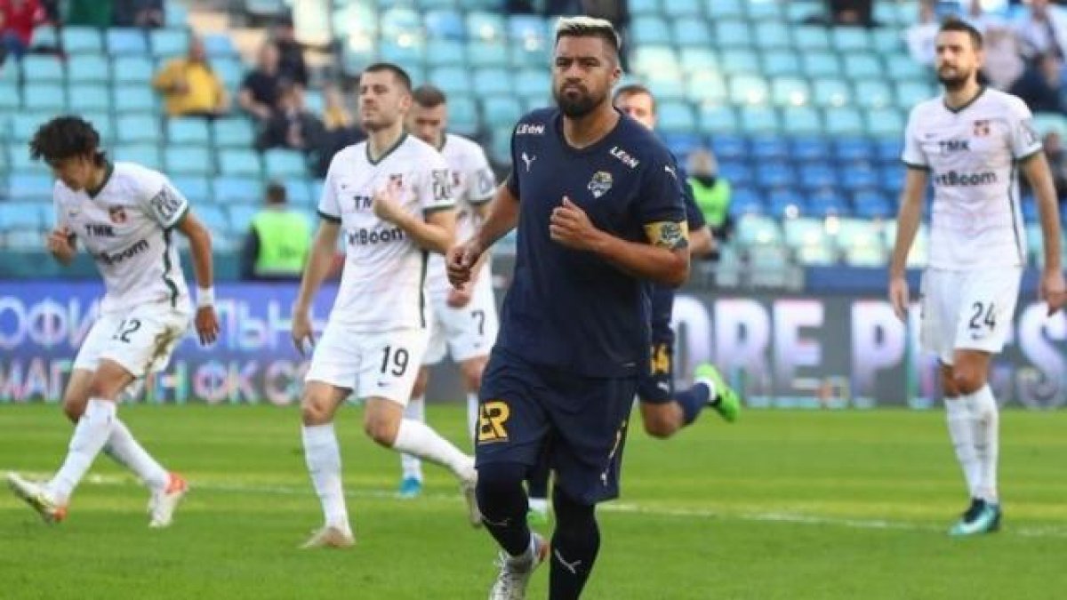 Cristhian Noboa regresa a Emlec después de 17 años fuera del País