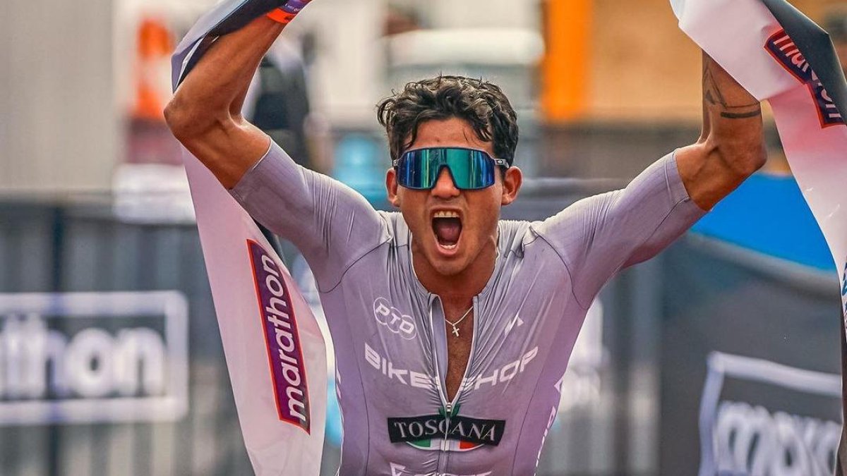 Fue campeón del Ironman 70.3 Manta 2023, en categoría Pro.