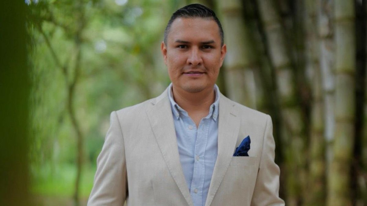 Geovanny Nygman, talentoso creador de videos, se destaca por compartir
conmovedoras historias a través de reflexivos cortometrajes en sus redes
sociales