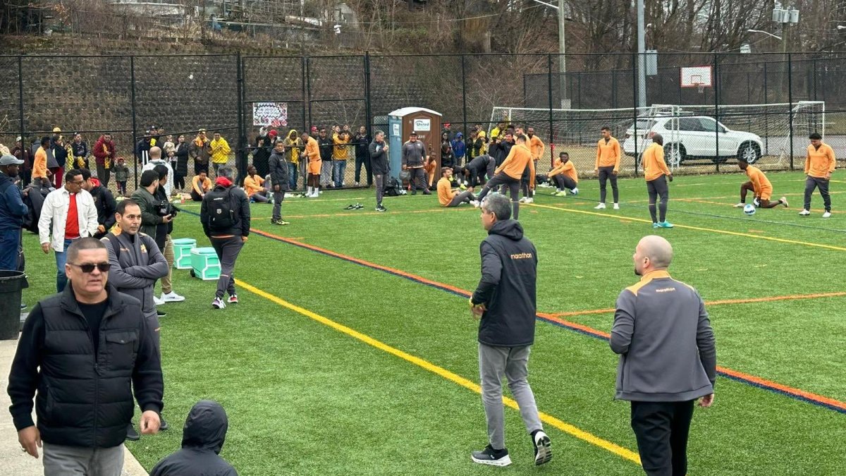 Barcelona cumplió su entrenamiento en Pennington Park Peterson. Los dirigidos por Diego López hicieron trabajos en cancha con balón. Posteriormente tuvieron un Meet and Greet con socios del club.