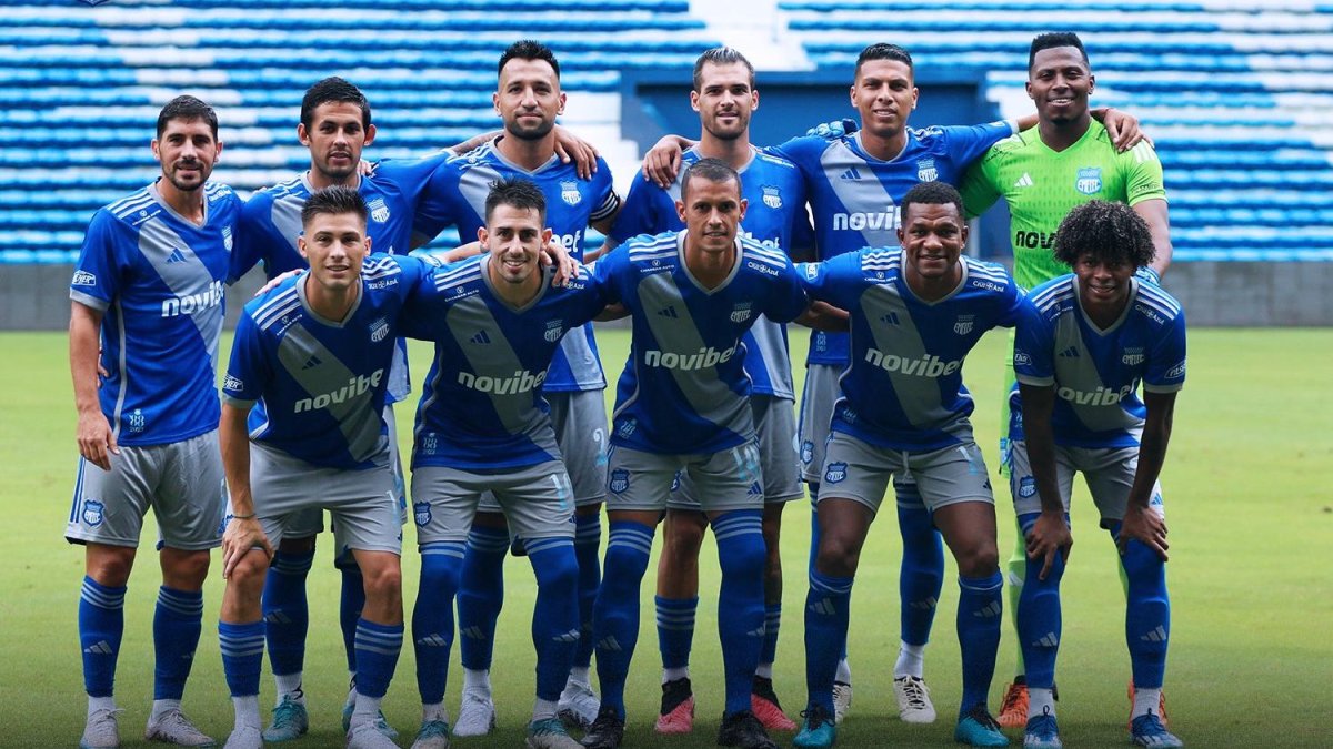 El once que postuló el profesor Hernán Torres, ante Orense.