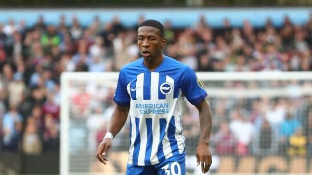 Pervis Estupiñán se perfila como titular con Brighton ante Seffield United