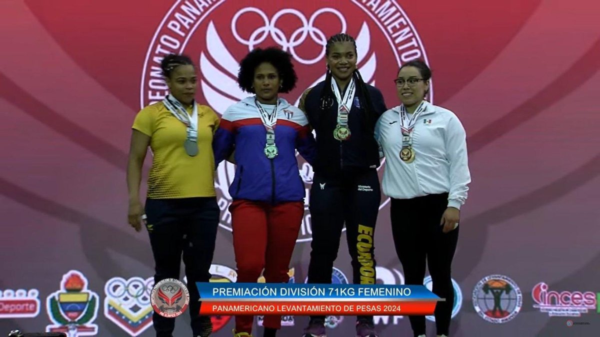 Angie Palacios se quedó con el título absoluto de la categoría 71 kilogramos.