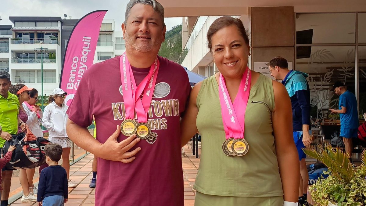 Tenistas ganadores en el Club Terravalle de la capital.