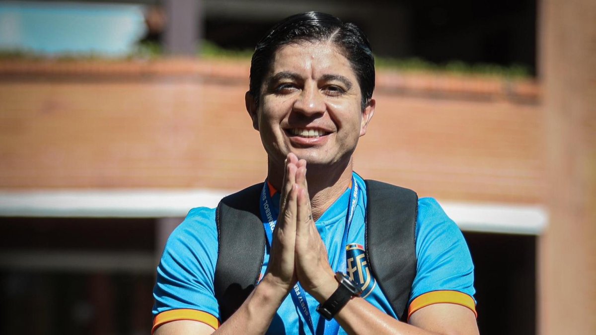 Eduardo Moscoso guió a la Tri femenina para conseguir por primera vez una clasificación al Mundial en la rama juvenil.