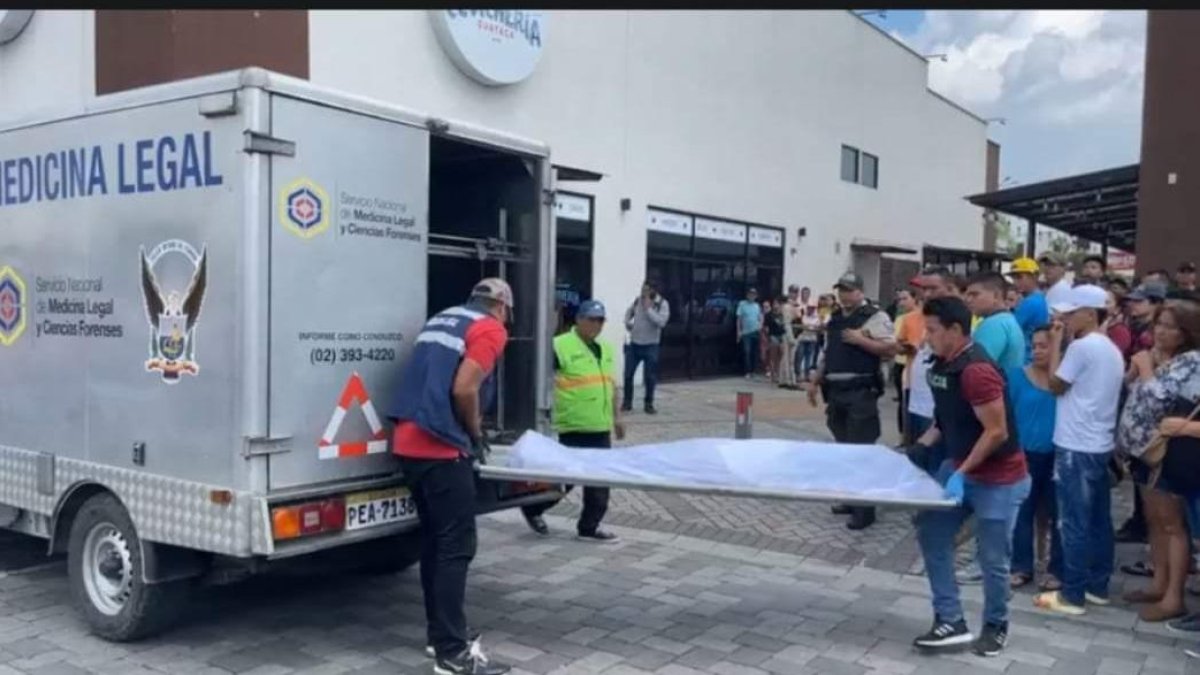 La Fiscalía inició diligencias para dar con los responsables del crimen.