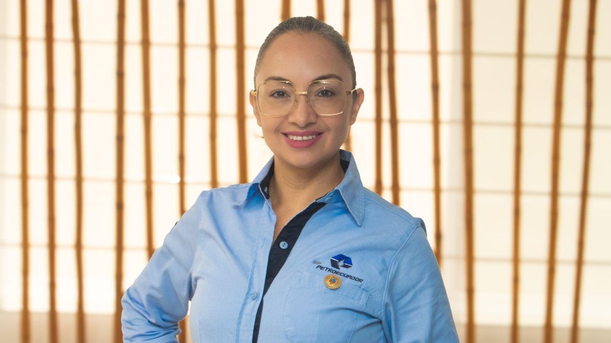 Figura. Sylvia Reinoso, gerente general de Petroecuador.