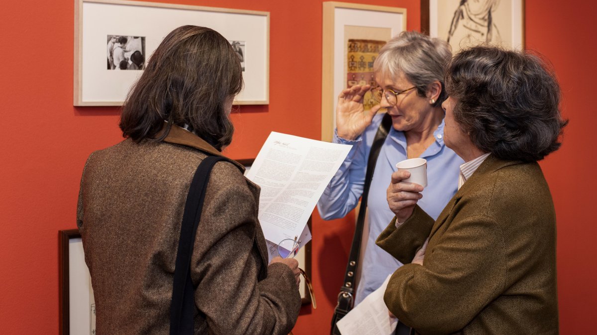 La exposición retrata tres etapas en la creación de la empresaria y coleccionista