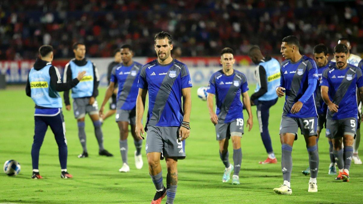 Facundo Castelli volvería a jugar entre enero y febrero de 2025.ARCHIVO