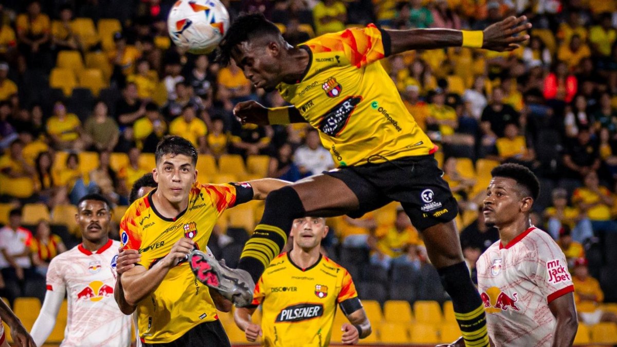 Barcelona SC buscará su clasificación en Brasil el 24 de julio del 2024 ante Bragantino.