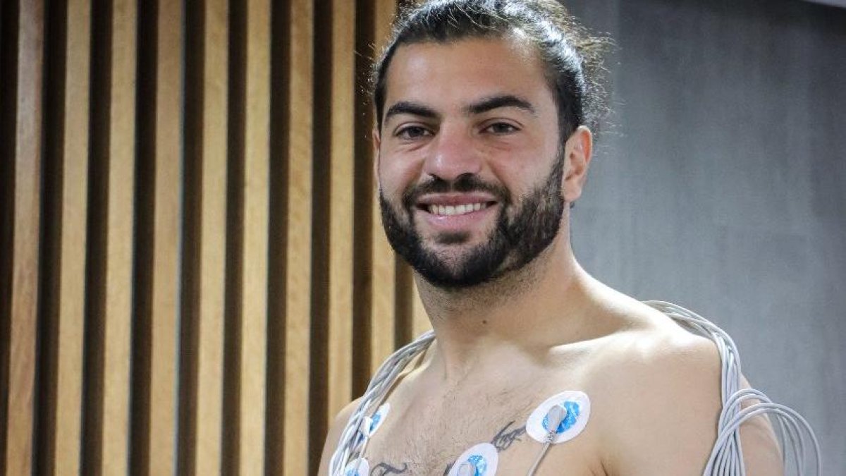 El uruguayo Gian Franco Allala nuevo defensa de Liga de Quito.