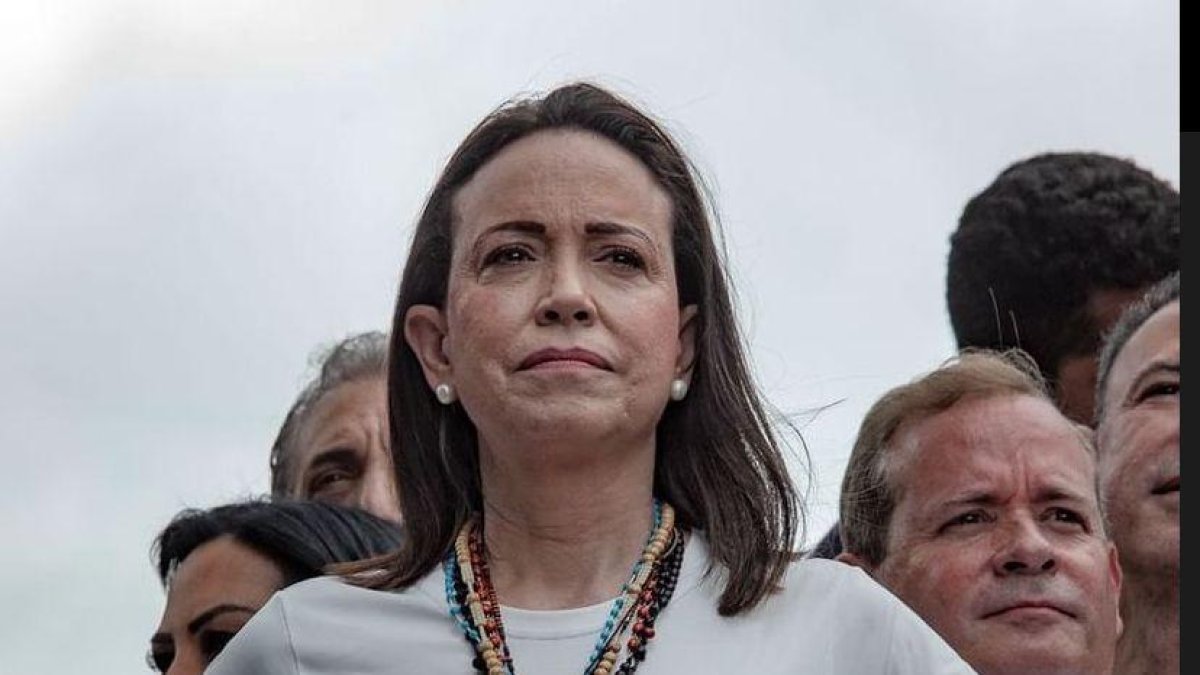 La líder opositora venezolana no puede salir del país hace 10 años por orden de Fiscalía.