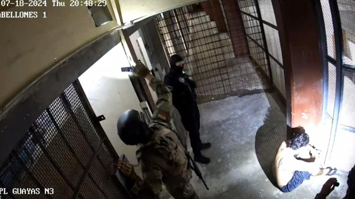 Vigilancia. La cárcel de máxima seguridad del Ecuador: La Roca, es una de las más pequeñas del país, pero tiene mayor control estatal que otras.