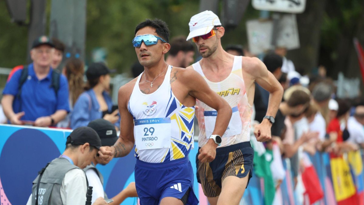 El deportista ecuatoriano Daniel Pintado durante la competencia.