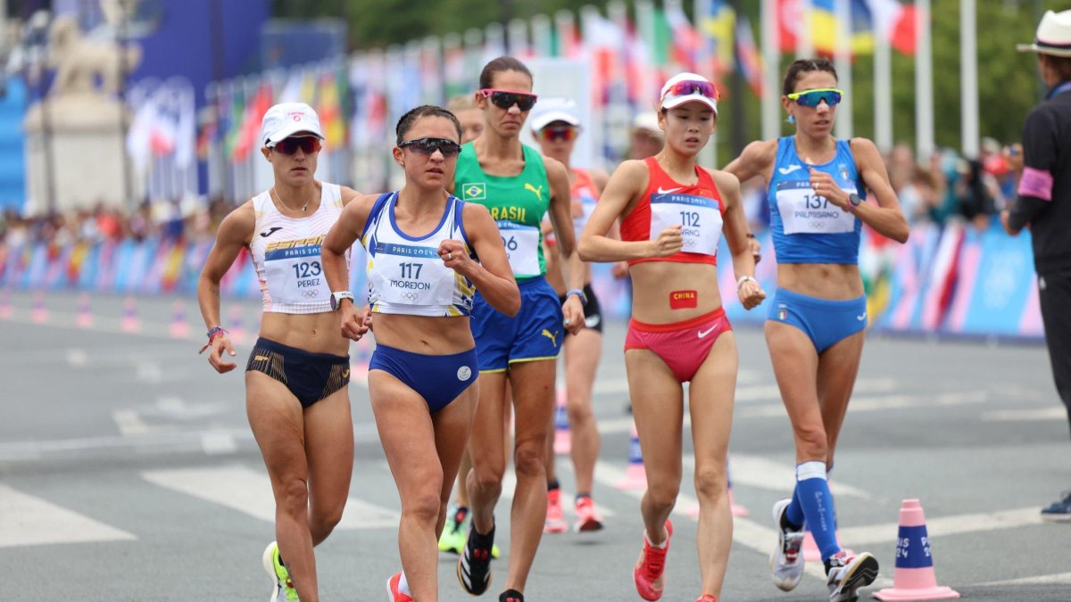 La ecuatoriana consumó su revancha en los relevos, tras el diploma olímpico en los 20 km damas individuales.