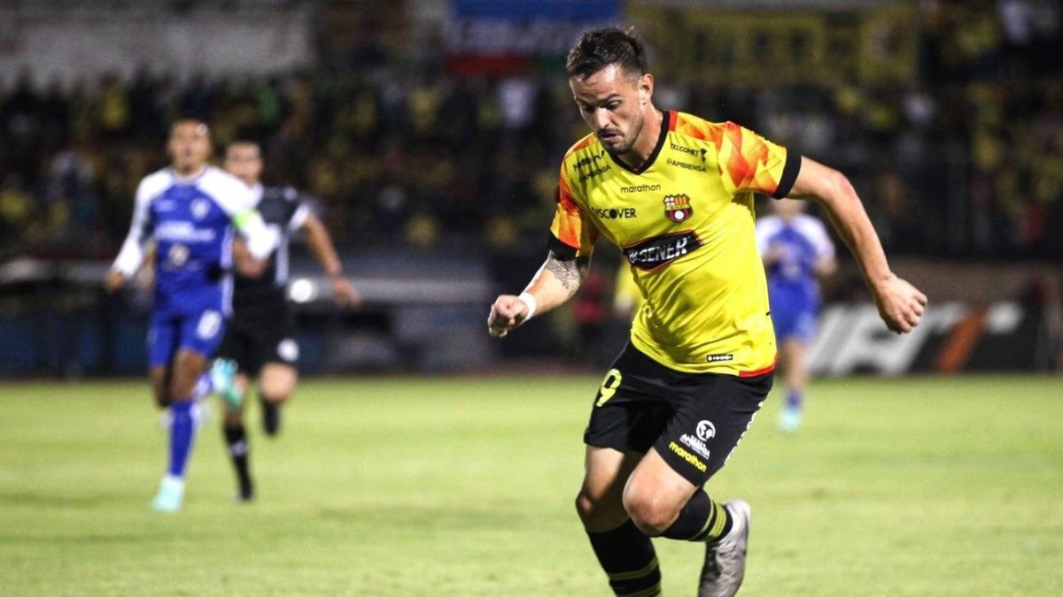 Octavio Rivero se perdió su primer penal con la camiseta de Barcelona