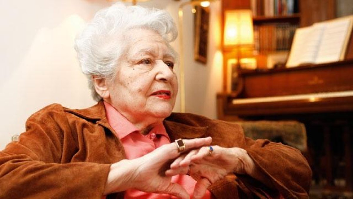 El recital Evocaciones conmemora los diez años desde el fallecimiento de la pianista y docente Celia Zaldumbide Rosales.