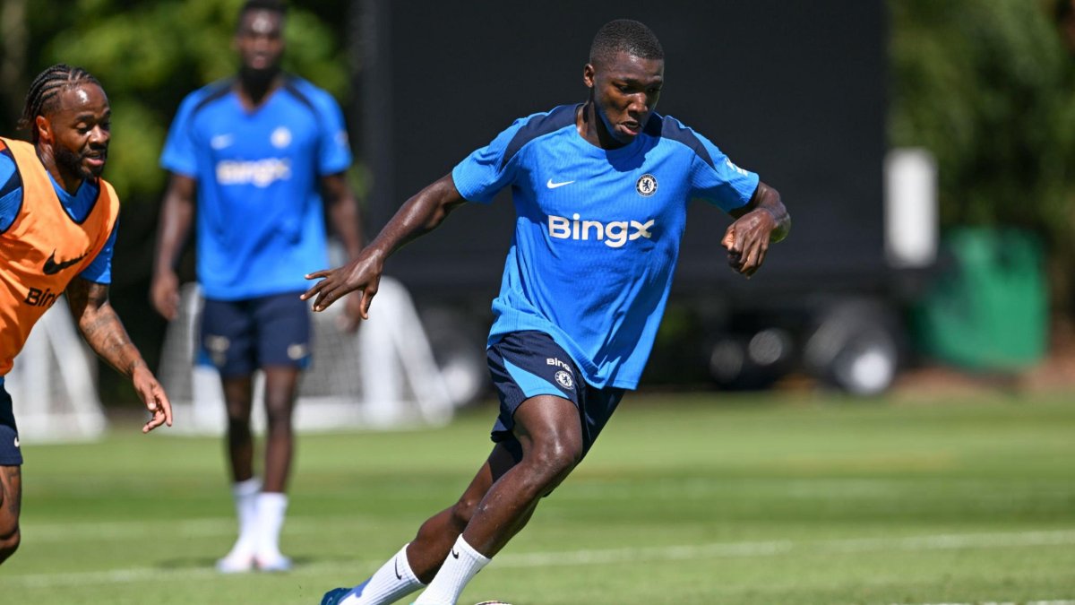 Caicedo descansó entre semana y llegará fresco a la jornada liguera ante Nottingham Forest.