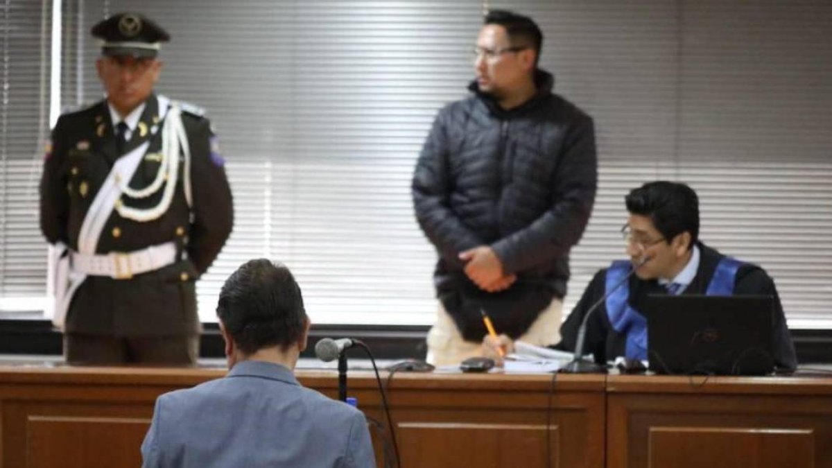 El exmagistrado podría enfrentar una pena de cinco a siete años de prisión por los hechos que se le imputan.